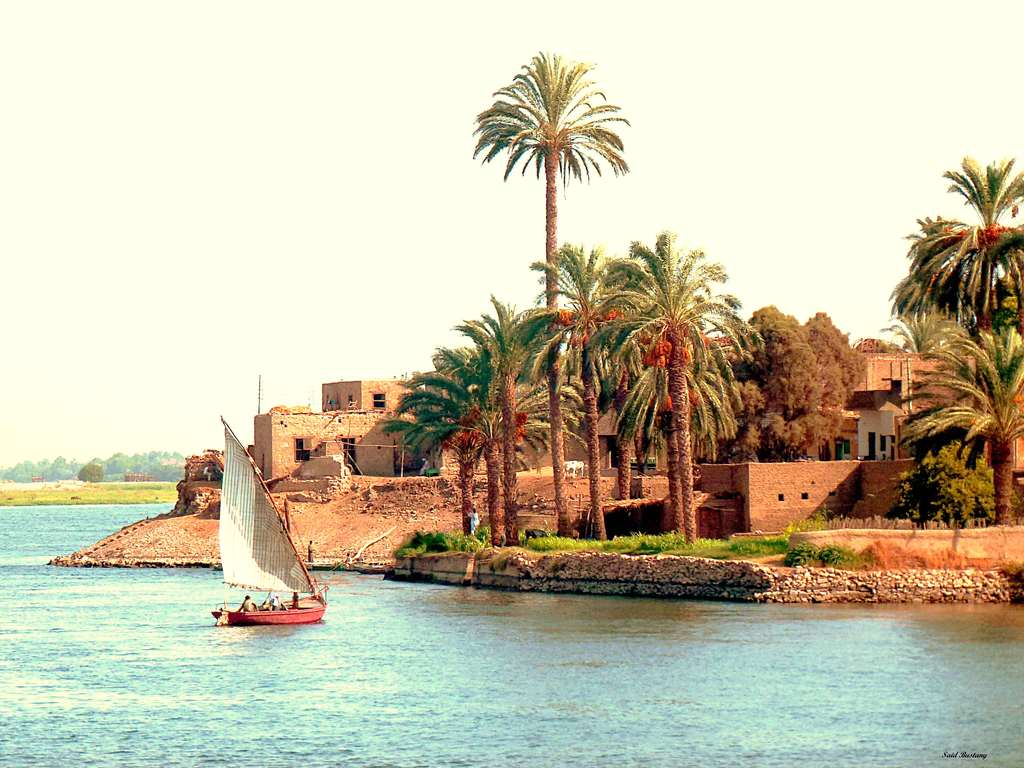 Der Nil bei der Stadt Esna